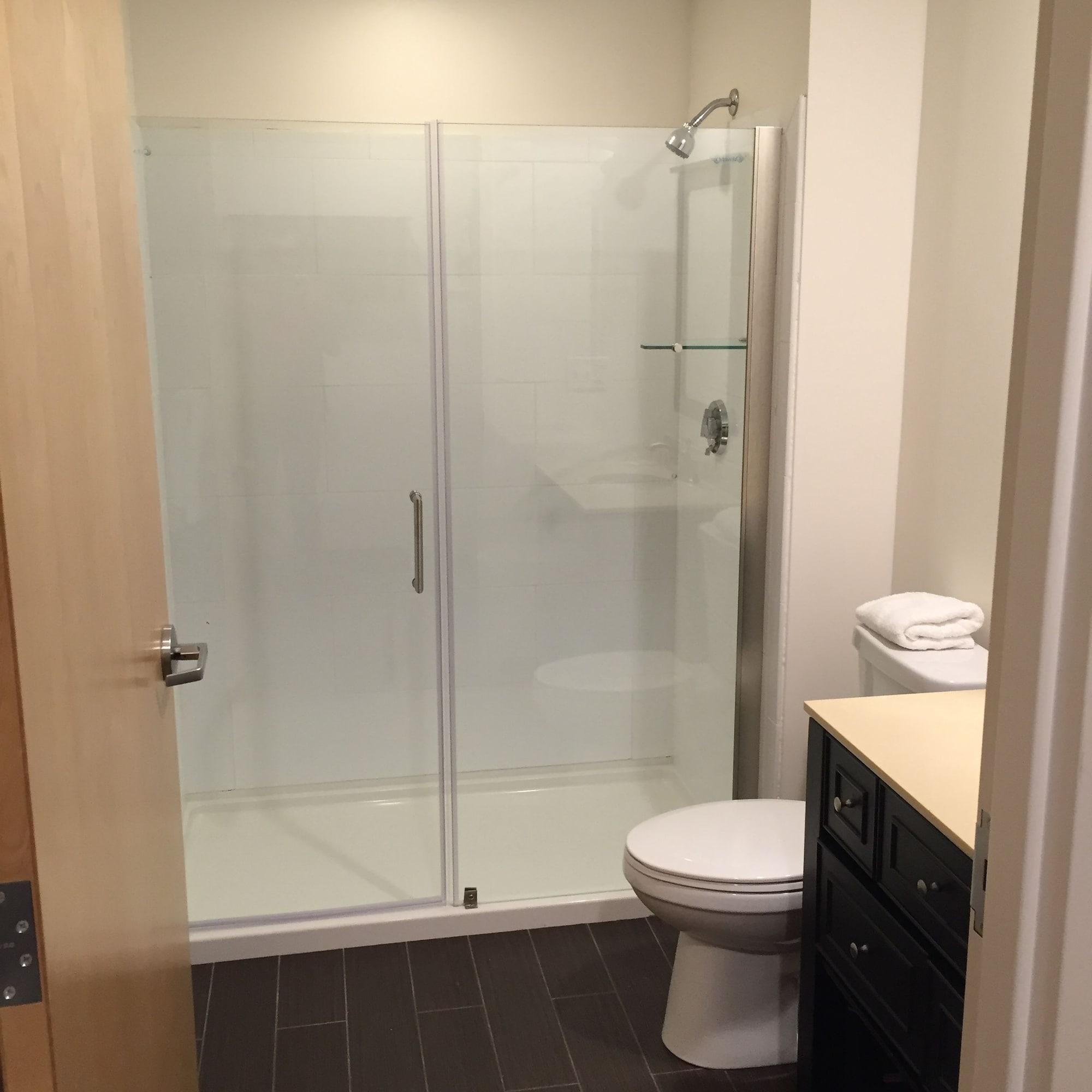 Howard Johnson By Wyndham Quincy/ Boston Экстерьер фото